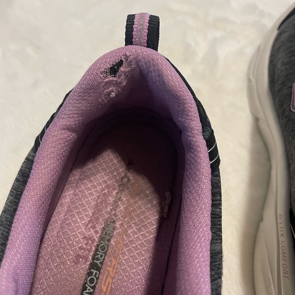 Skechers Slip On Womens Shoes Size 7.5 - Picture 4 of 5